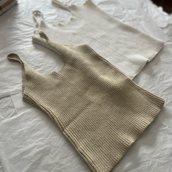 VTG 70s sweater knit camisoles sz S set of 2 tan white disco hippie haute chic - Picture 1 of 14